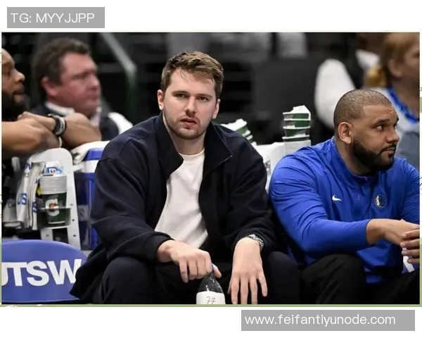 独行侠中锋莱夫利因右脚手术赛季报销球队面临巨大挑战